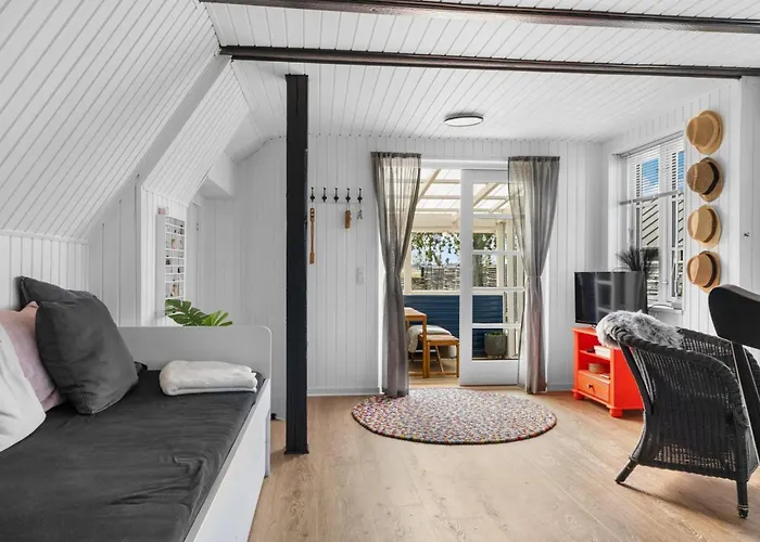 Gorica - 150m From The Sea By Interhome *